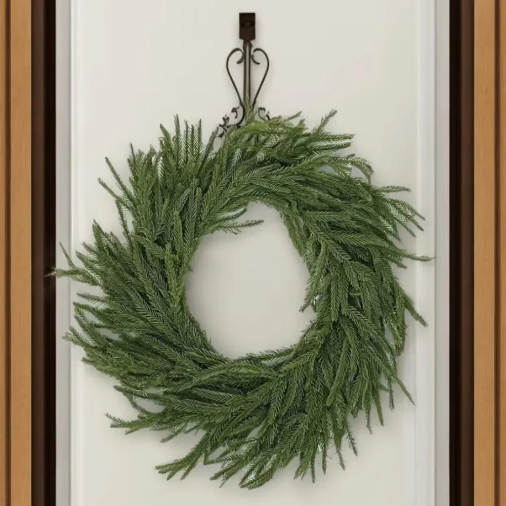 Green Holiday Wreath
